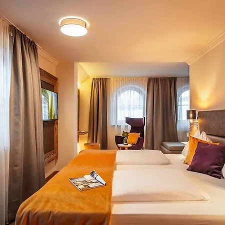 מלון Bergland Quality 4*