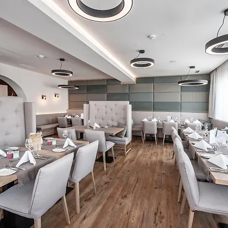 Bergland Quality Hotel 4*