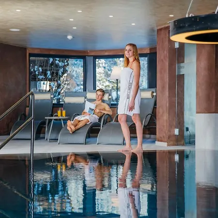 بيرغلاند شامل كليًا توب كواليتي 4* سيفيلد ان تيرول